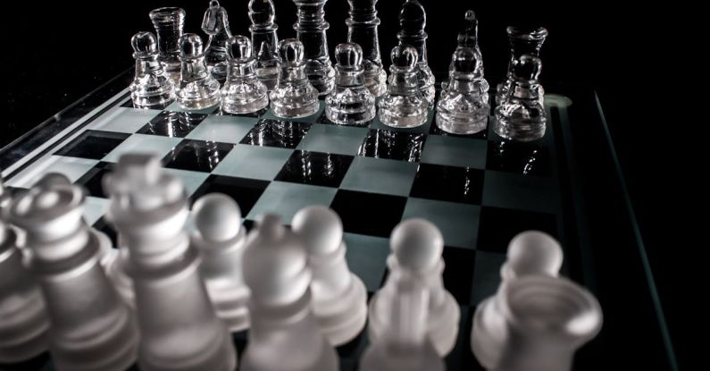 Solo Campaign Board Games - Glass Chess Board Set